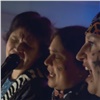 «Тусич дикий!»: в Лесосибирске родители выпускников перепели скандальный трек Anacondaz (видео)