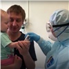 Врачи 11 российских больниц пригласили противников вакцинации в «красную зону» ковидариев