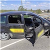 Нетрезвый таксист вез пассажиров из Ачинска и врезался в ограждение