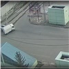 В Красноярске на улице Копылова столкнулись и перевернулись две «Тойоты» (видео)
