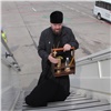 Красноярская авиакомпания доставила Благодатный огонь в Норильск