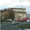 В Октябрьском районе Красноярска горит кафе «Мельница» (видео)
