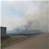 На юге Красноярского края пал травы перерос в серьёзный лесной пожар