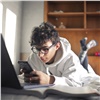 «Для подготовки к ЕГЭ и сессиям»: красноярским школьникам и студентам ускорят мобильный интернет