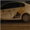 Молодой водитель Mercedes столкнулся с таксисткой в Красноярске (видео)