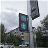 На дорогах Красноярска установили 22 новых транспортных светофора и 20 пешеходных