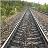 Грузовой поезд сбил насмерть 43-летнего мужчину на западе Красноярского края 
