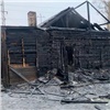 В Красноярском крае при пожаре в частном доме погибли мать и двое детей