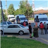 В Красноярске иномарка столкнулась со скорой