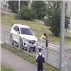 В Красноярске автоледи сбила 4-летнюю девочку на пешеходном переходе (видео)