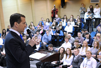 Дмитрий Медведев в СФУ Дмитрий Медведев в СФУ