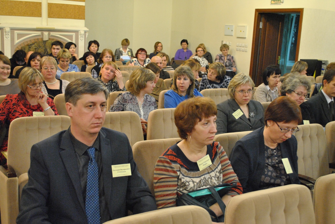 В Красноярске обсуждают профессиональные стандарты педагогов