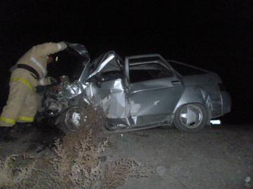 Шесть человек погибли и четверо пострадали в столкновении ВАЗов на трассе в Туве