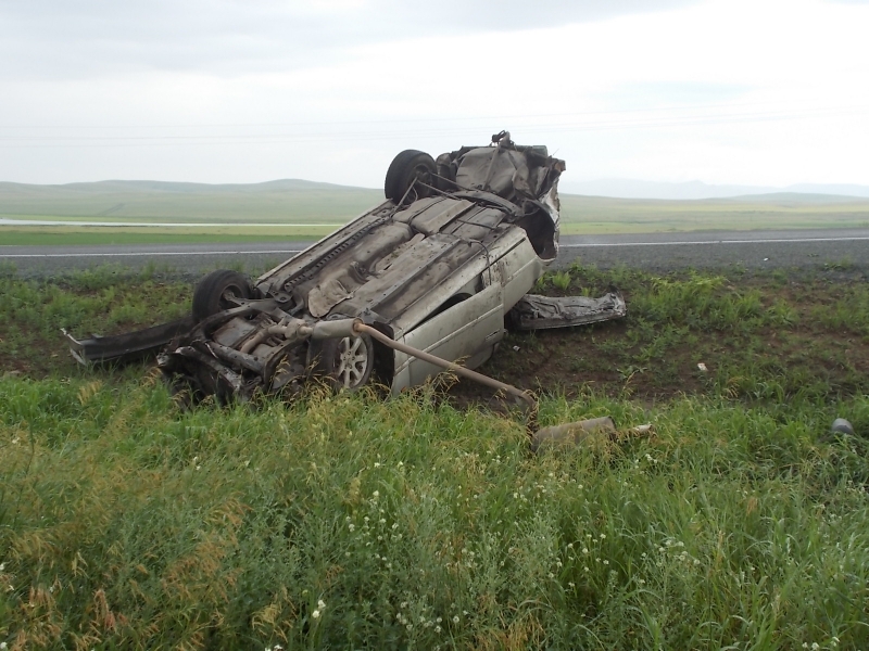 «Тойота» перевернулась 6 раз на трассе из Хакасии в Красноярск, погиб пенсионер