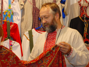 Народные костюмы ручной работы привезут в Красноярск на выставку-ярмарку «Сибирь православная»