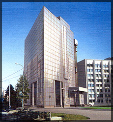 Здание банка «Енисей» на ул. К. Маркса в Красноярске